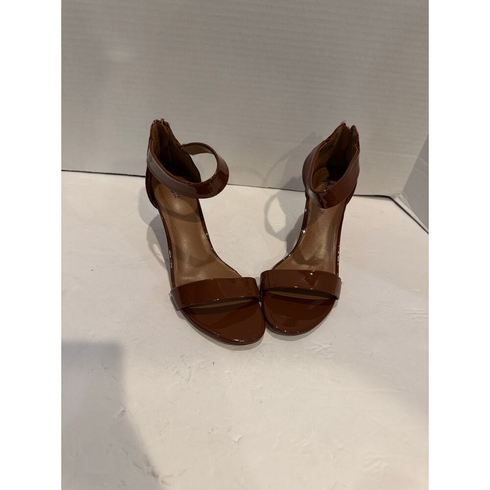 Style & Co. Womens Paycee patent Zipper Slip On Heels size 9.5 M nwob - Picture 6 of 6